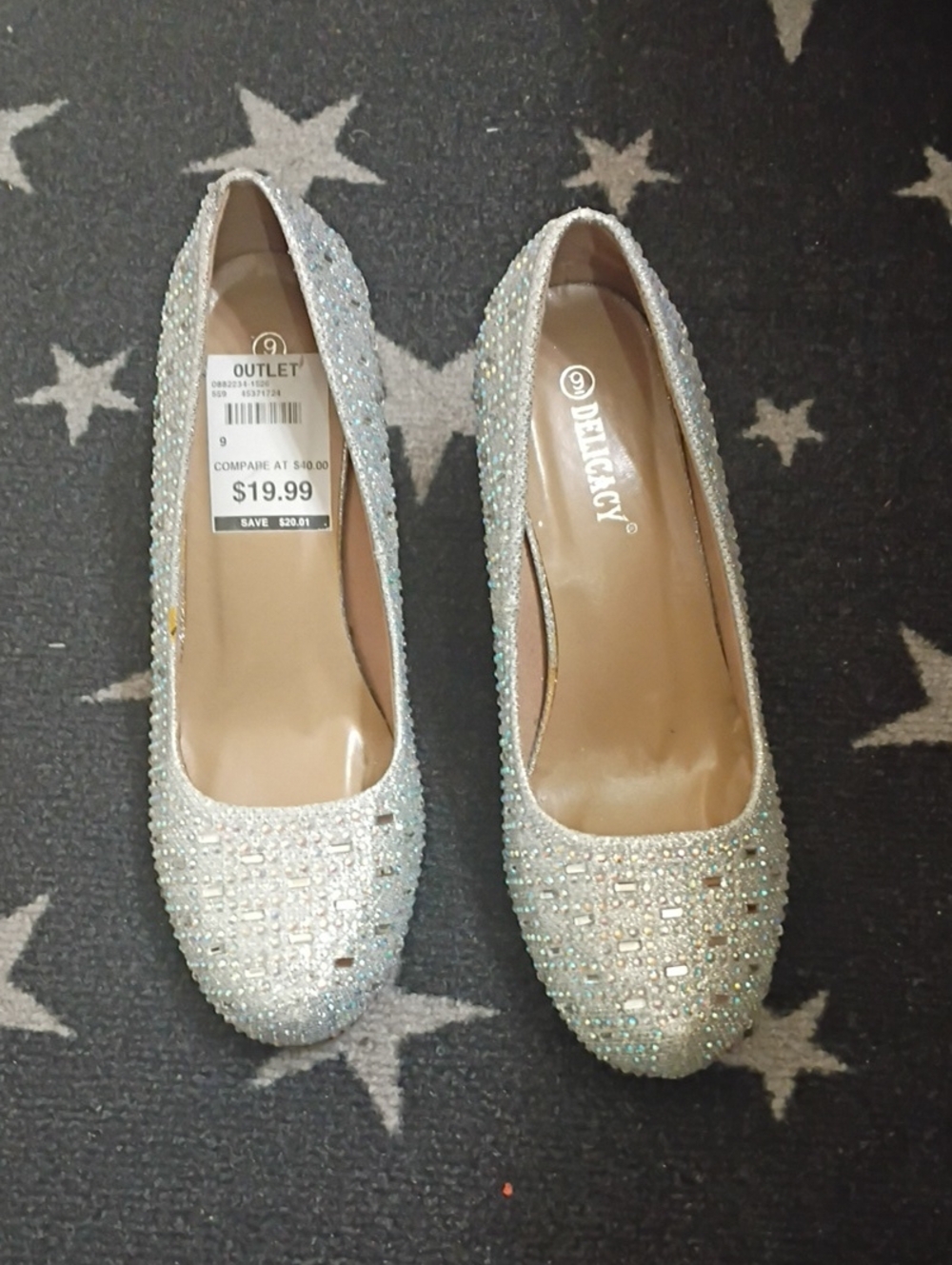 Delicacy Sparkling Ivory Crystal Heels